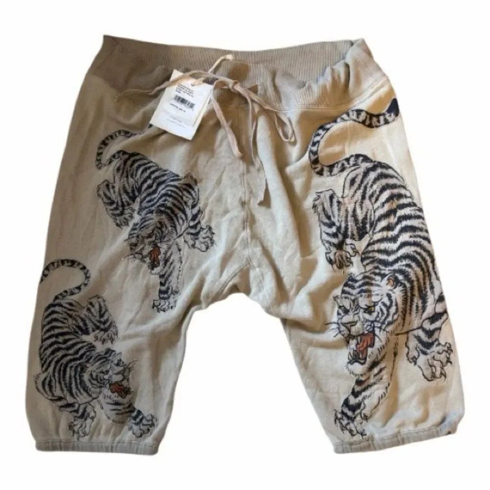 Magnolia Pearl Birch Cali Sweat Shorts - Picture 5 of 8